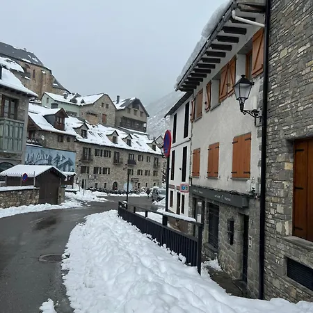 Casa Marilu Sallent *